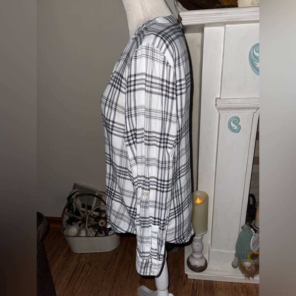 Calvin Klein Jeans flannel top Size M Great for Fall or Winter - Picture 2 of 6
